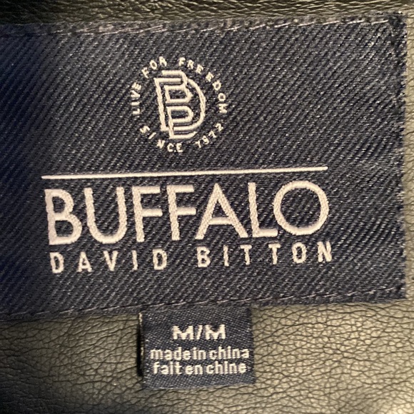 Like new pleather bomber - Picture 5 of 5